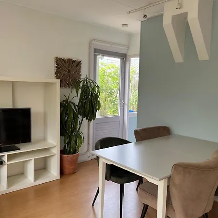 Fuer 4 Personen Ca 70 M In Aan Zee, Holland Suedholland * Noordwijk