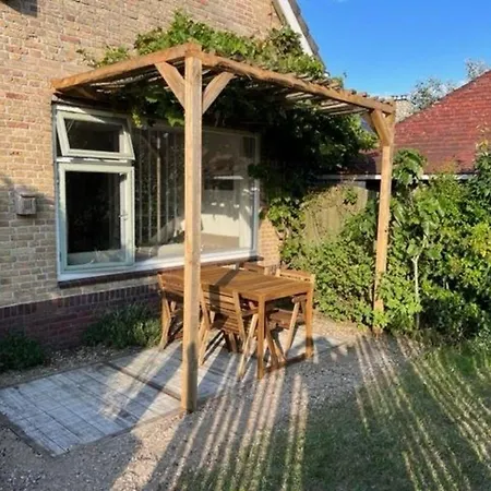 Fuer 4 Personen Ca 70 M In Aan Zee, Holland Suedholland Holiday home *